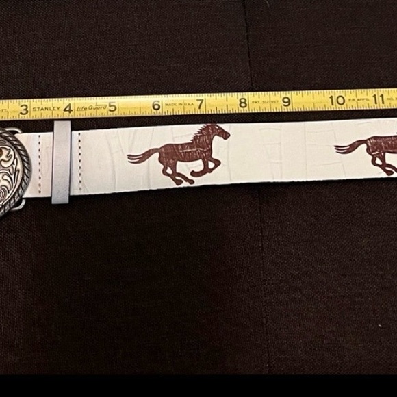 # 0610+ Women Belt Set for Horse Lovers - Picture 3 of 4